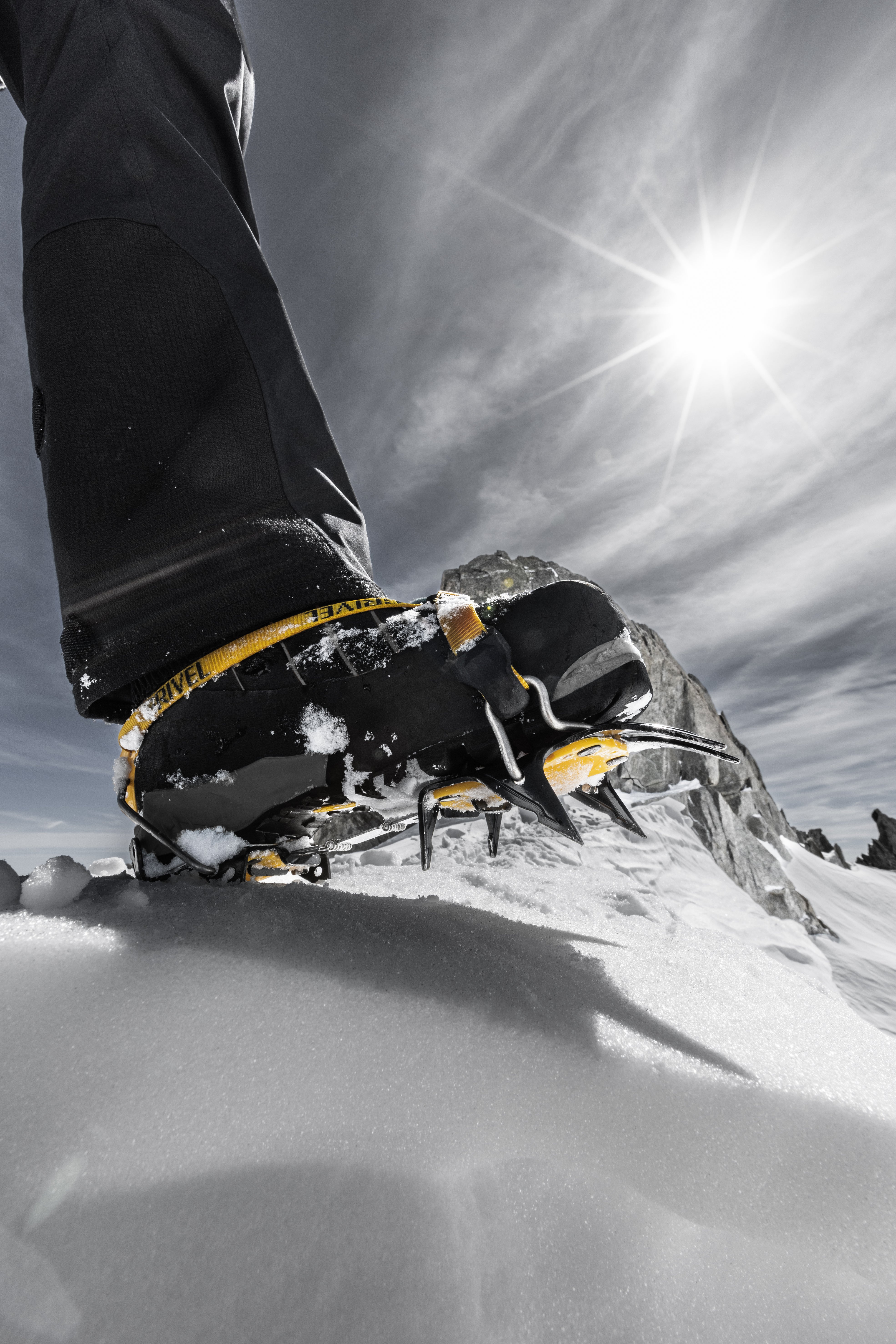 grivel-gx-lt-crampones-ligeros-de-10-puntas-con-bi-fold-bar-para-fast-light-y-es image 4