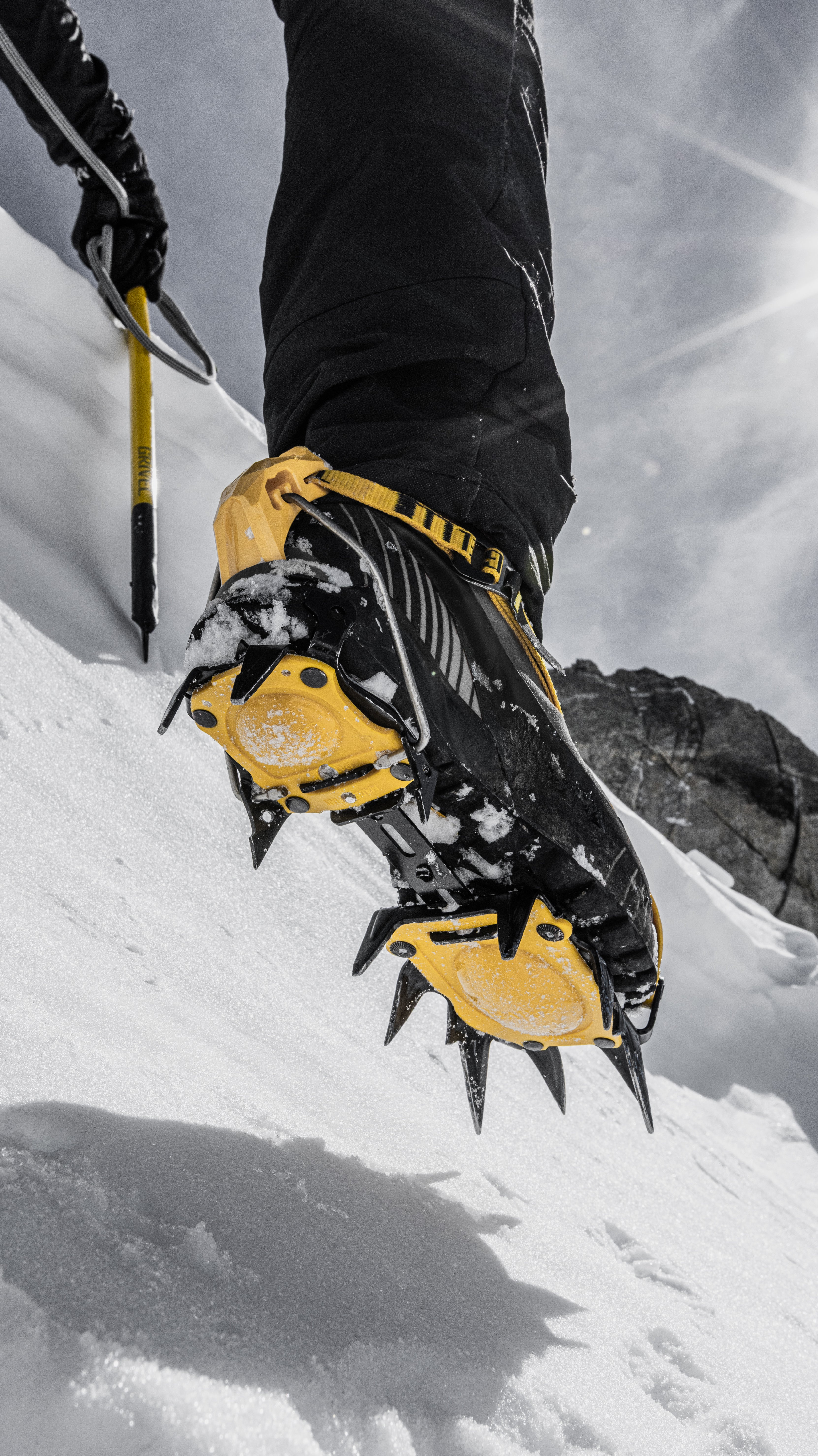 grivel-g12-lt-cramp-n-de-acero-de-12-puntas-para-alpinismo image 4
