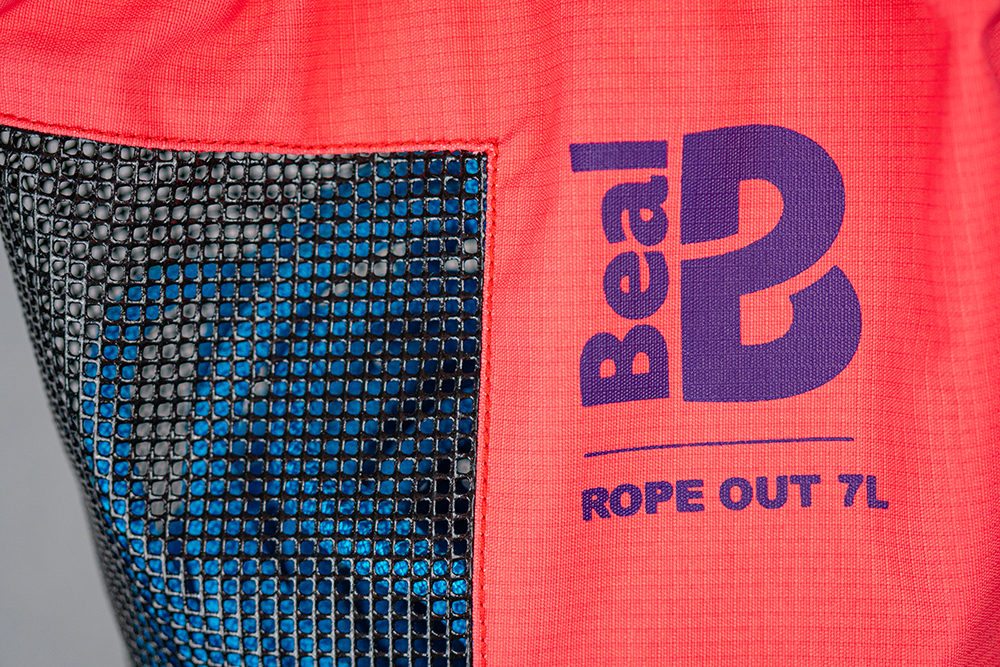 beal-rope-out-sistema-de-porteo-de-cuerda-con-ajuste-clic-clac-para-alpinismo image 8